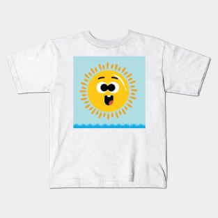 sun face  for kids Kids T-Shirt